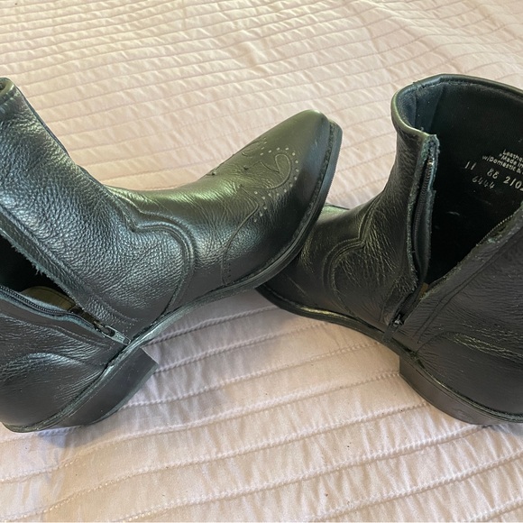 Abilene Boot Co, Black Leather Western Boots Size 11 main image 4